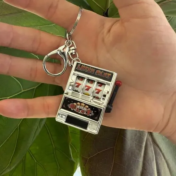 Y2k 2000s vintage style keychain - Picture 9 of 13